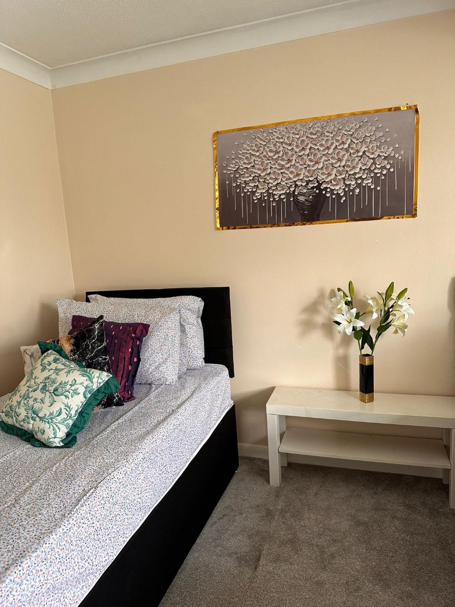 Lovely 1Bedrood Apartment Guildford Exterior foto